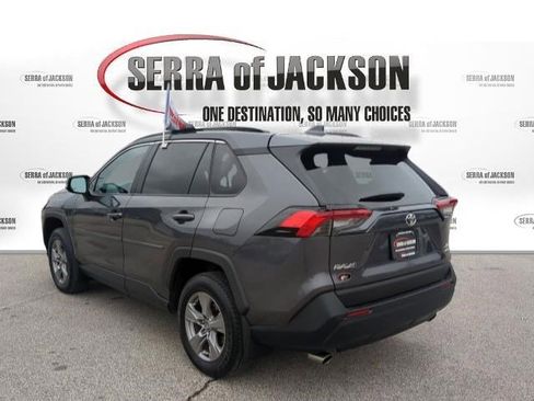 Used 2024 Toyota RAV4 XLE image 7