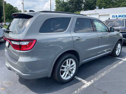 Used 2024 Dodge Durango GT AWD/4WD image 3