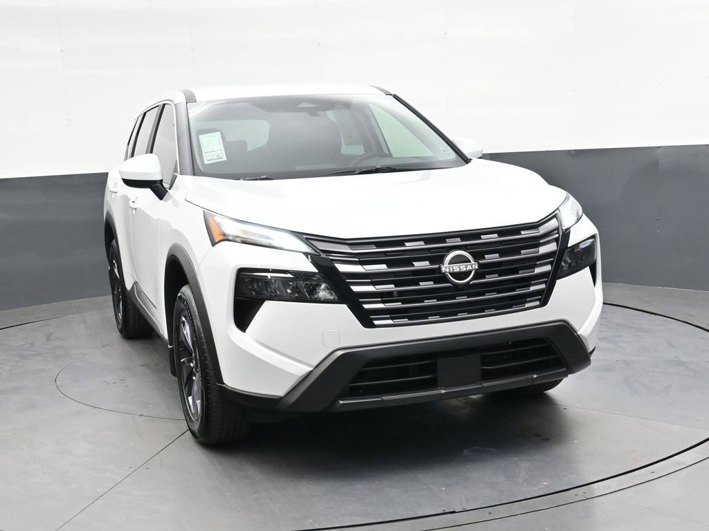 Certified 2026 Nissan Rogue SV FWD image 13