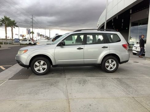 Used 2011 Subaru Forester 2.5X w/ Alloy Wheel Value Pkg image 5