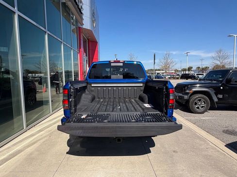 New 2026 Nissan Frontier SV image 5
