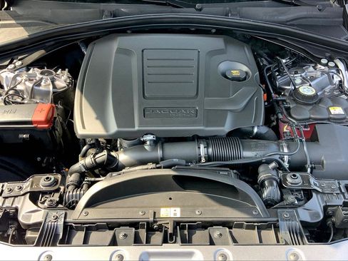 New 2026 Jaguar F-PACE R-Dynamic S AWD/4WD image 8