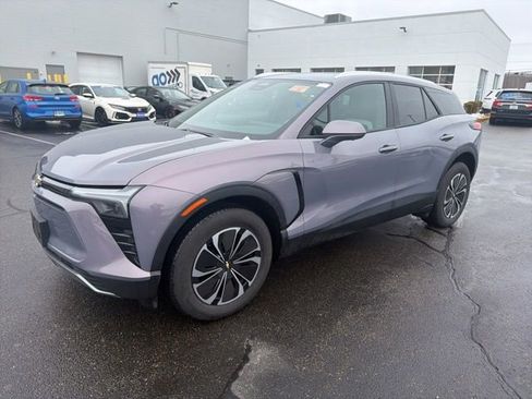 Used 2024 Chevrolet Blazer EV LT image 2