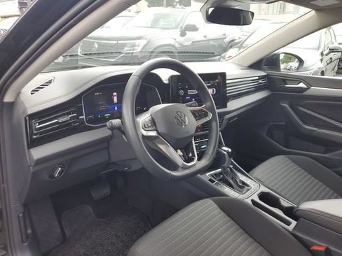 Used 2026 Volkswagen Jetta S FWD image 18