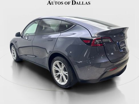 Used 2020 Tesla Model Y Long Range AWD/4WD image 9