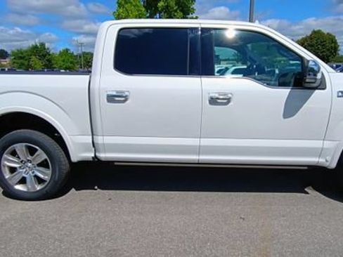 Used 2020 Ford F150 Platinum w/ Equipment Group 701A Luxury AWD/4WD image 10