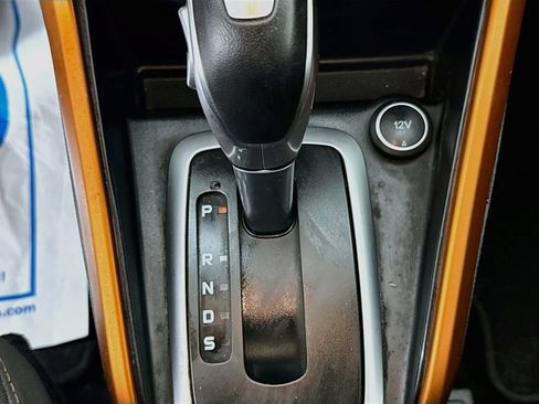 Used 2021 Ford EcoSport SE w/ SE Convenience Package FWD image 21