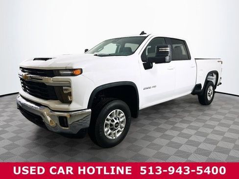 Certified 2025 Chevrolet Silverado 2500 LT w/ Convenience Package image 2