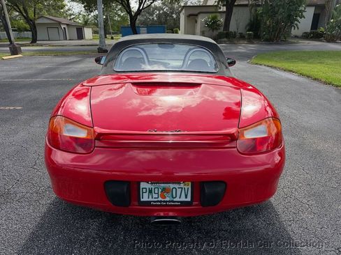 Used 1998 Porsche Boxster image 34