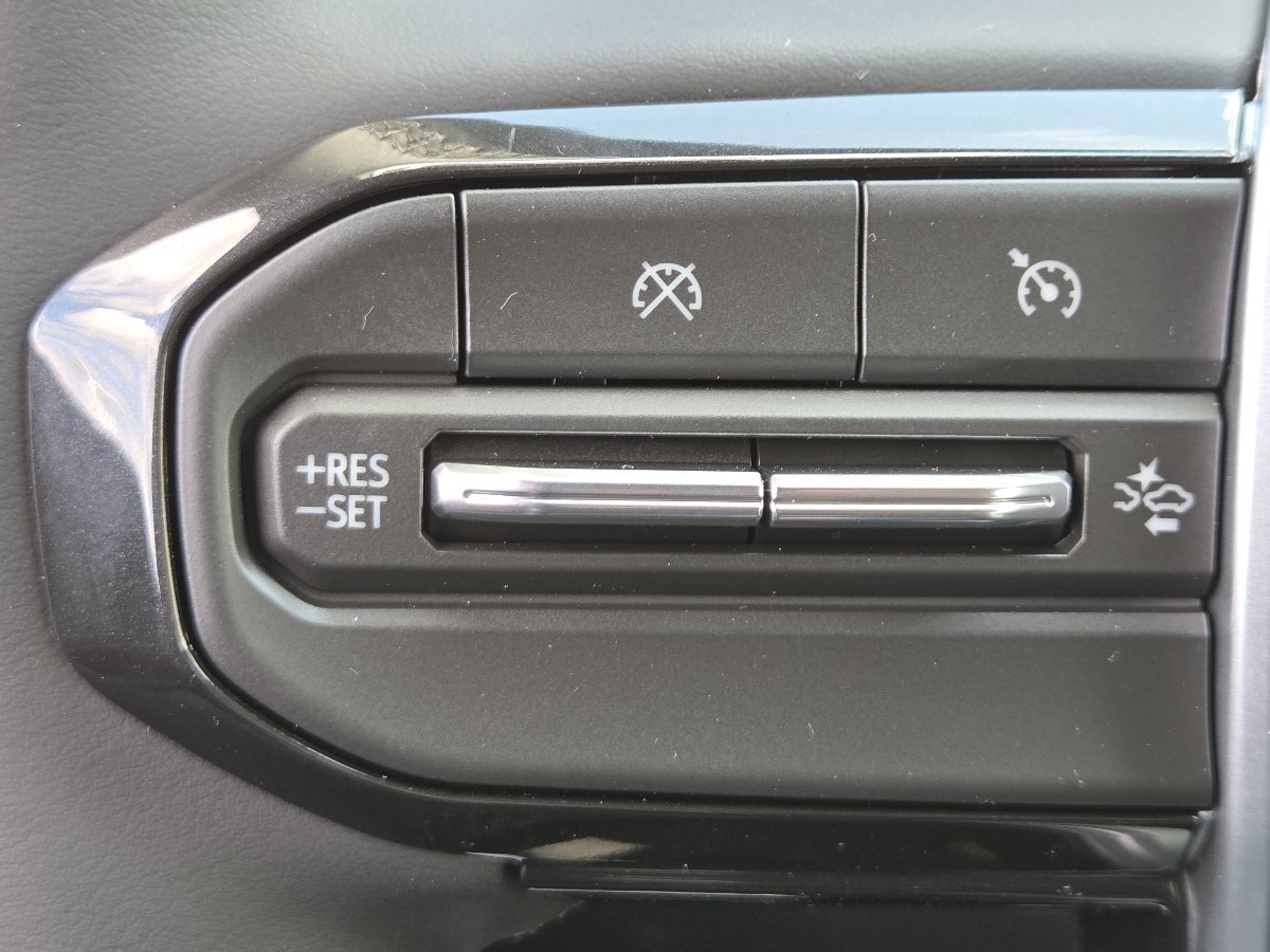 New 2026 Chevrolet Colorado Trail Boss AWD/4WD image 33