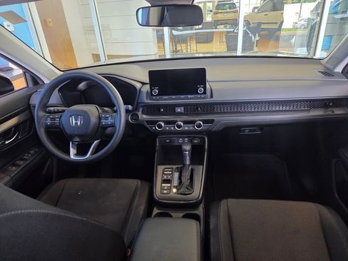 Certified 2025 Honda CR-V EX image 31