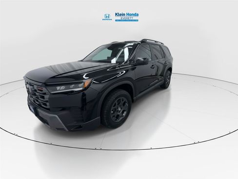 New 2026 Honda Pilot TrailSport image 6