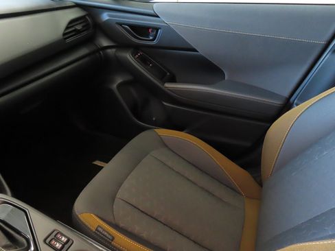 Used 2025 Subaru Crosstrek 2.5i Sport w/ Crosstrek Mirror Package AWD/4WD image 19