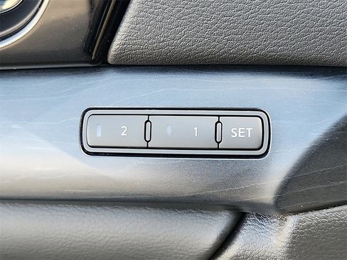 Certified 2023 Nissan Maxima Platinum w/ Sport Mat Group image 28