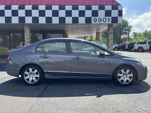 Used 2011 Honda Civic LX image 8