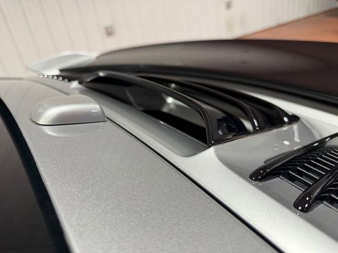Used 2019 Porsche 911 Turbo AWD/4WD image 21