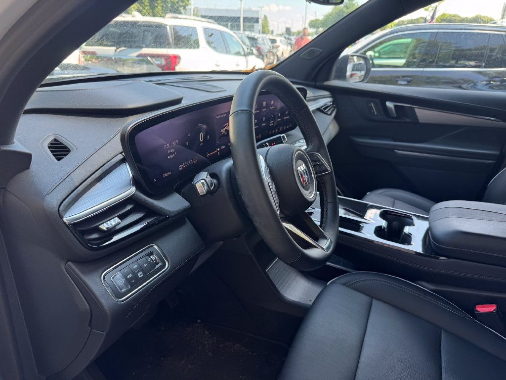 Used 2026 Buick Enclave Preferred AWD/4WD image 23