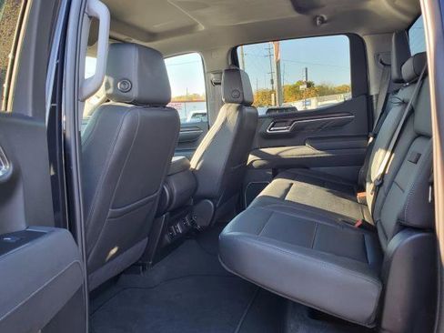 Used 2025 GMC Sierra 1500 SLT image 23