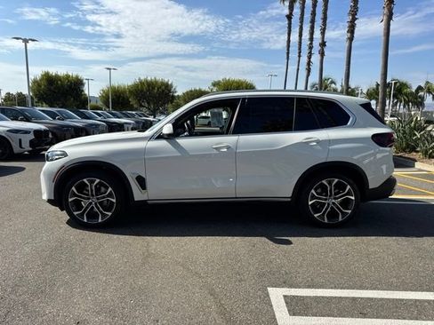 Used 2024 BMW X5 xDrive40i AWD/4WD image 13
