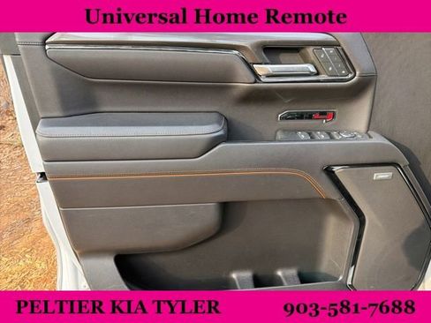 Used 2022 GMC Sierra 1500 AT4 w/ AT4 Preferred Package image 19