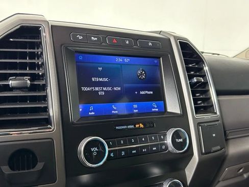 Used 2021 Ford Expedition XLT image 24