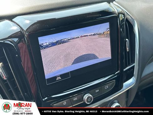 Certified 2023 Chevrolet Traverse LT FWD image 24