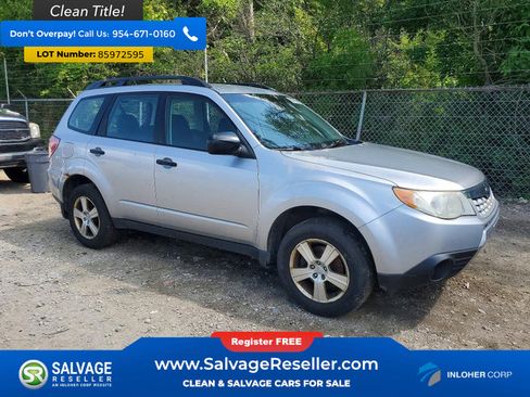 Used 2013 Subaru Forester 2.5X w/ Popular Pkg 3 AWD/4WD image 5
