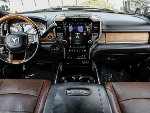 Used 2019 RAM 2500 Limited AWD/4WD image 11