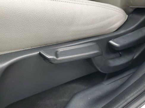 Certified 2021 Honda HR-V EX-L image 16