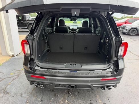 New 2026 Ford Explorer ST w/ Sun And Sound Package AWD/4WD image 5