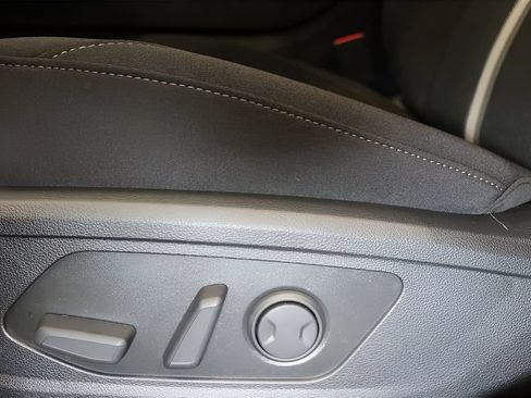 Certified 2025 Hyundai Sonata SEL AWD/4WD image 9
