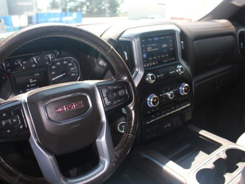 Used 2021 GMC Sierra 1500 SLT w/ SLT Premium Package AWD/4WD image 14