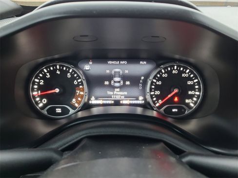 Used 2023 Jeep Renegade Trailhawk image 21