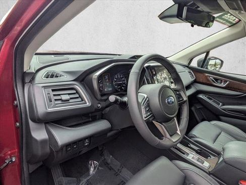 Used 2025 Subaru Ascent Touring w/ Popular Package #1 AWD/4WD image 10