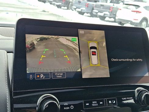 Certified 2024 Nissan Armada Platinum w/ Captain's Chairs Package image 19