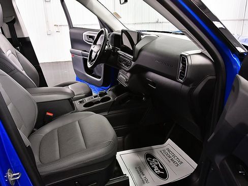 Used 2025 Ford Bronco Sport Badlands image 29