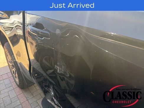 Used 2024 Chevrolet Silverado 1500 LT w/ Z71 Off-Road Package image 3