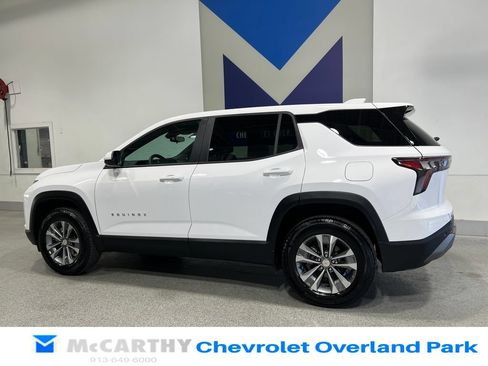 Used 2026 Chevrolet Equinox LT AWD/4WD image 7