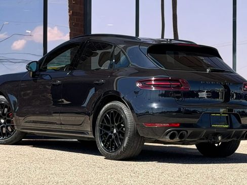 Used 2017 Porsche Macan GTS AWD/4WD image 10
