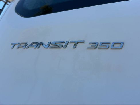 Used 2023 Ford Transit 350 XLT RWD image 36