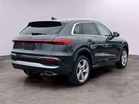 New 2025 Audi Q5 Premium Plus image 3