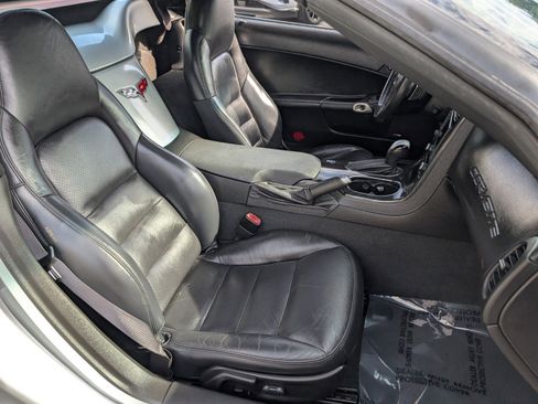 Used 2010 Chevrolet Corvette Convertible w/ Preferred Equipment Group image 17