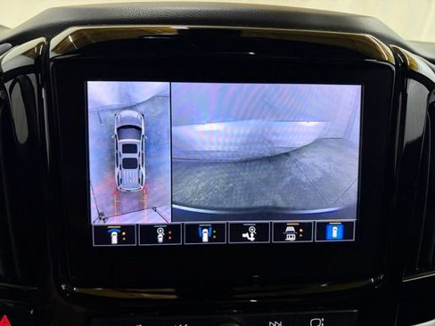 Used 2022 Chevrolet Traverse RS AWD/4WD image 76