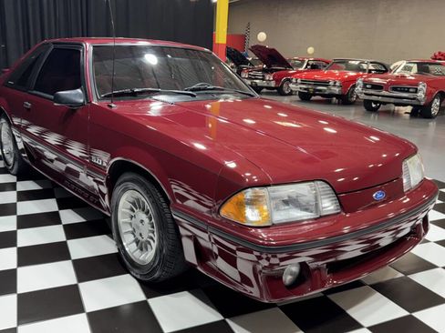 Used 1989 Ford Mustang GT image 8