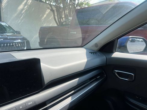 Used 2025 Kia K4 FWD image 31