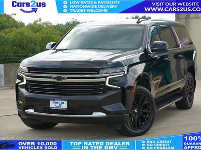 Used 2023 Chevrolet Suburban LT w/ Luxury Package