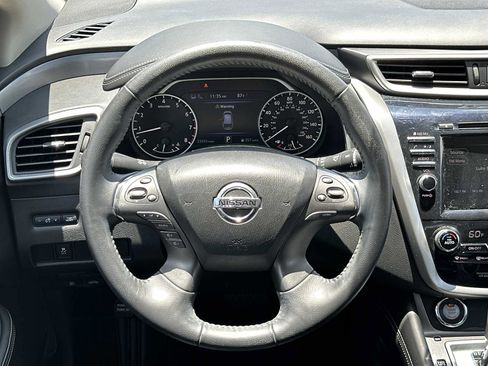 Used 2020 Nissan Murano SV FWD image 14