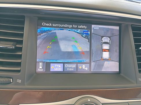 Used 2018 INFINITI QX80 2WD w/ Driver Assistance Package image 16