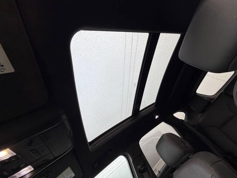 Used 2020 Chevrolet Blazer RS image 13