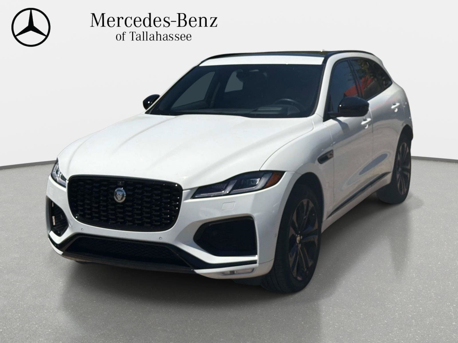 Used 2026 Jaguar F-PACE R-Dynamic S AWD/4WD image 1